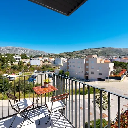 Apartment Batoni