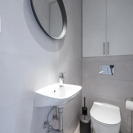 Batoni Apartment